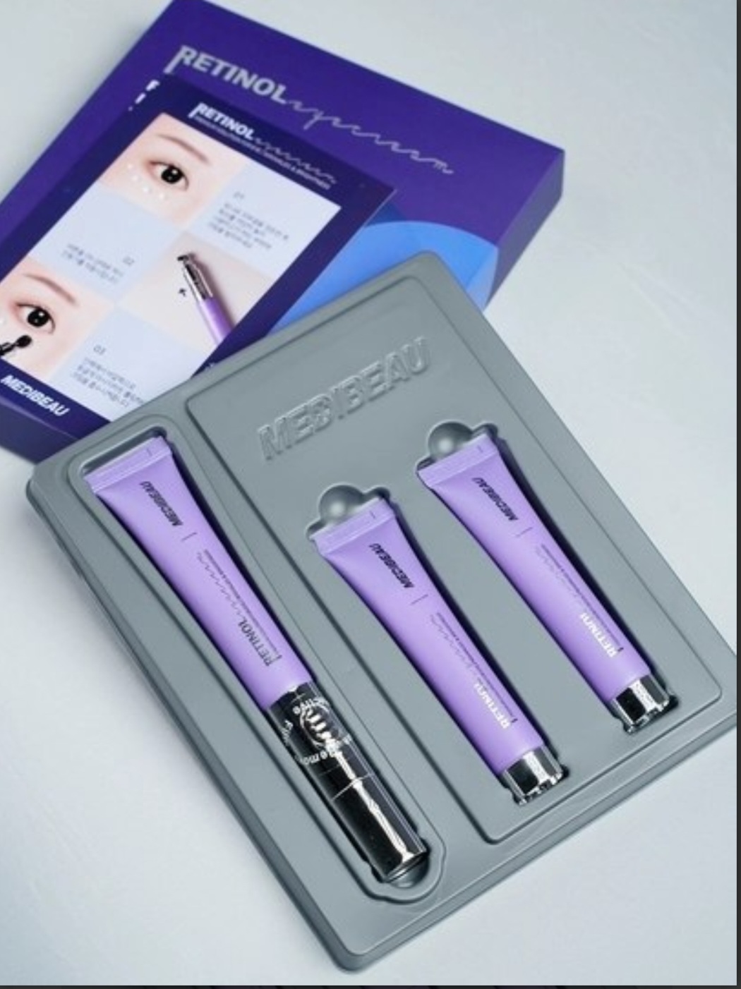 پک کامل دورچشم رتینول Medibeau ۳ عدد شامل ۳ عدد ۱۵ میل تاریخ ۲۰۲۸